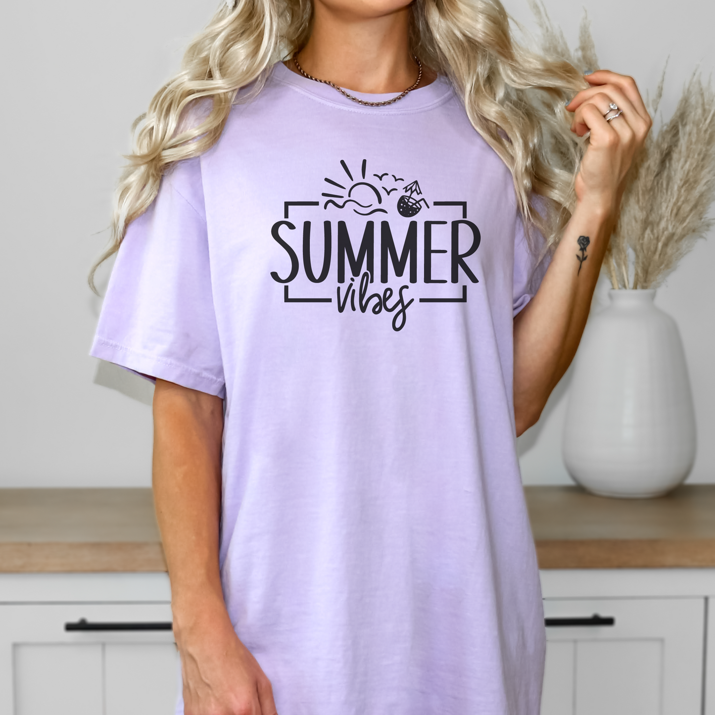 "Summer Vibes" T Shirt